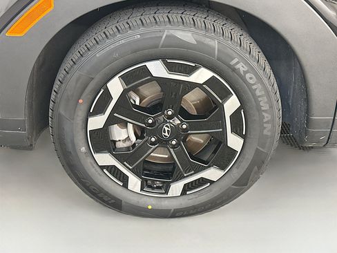Used 2026 Hyundai Santa Fe SEL AWD/4WD image 36