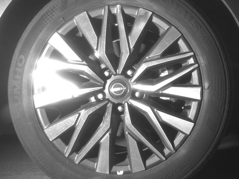 Used 2025 Nissan Altima 2.5 SV image 13