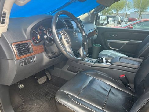 Used 2015 Nissan Armada SL RWD image 4