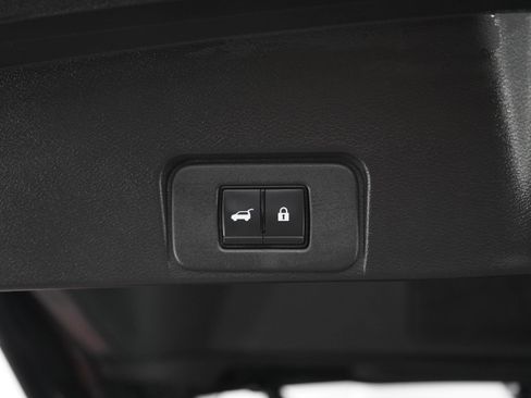 Used 2023 Nissan Rogue Platinum w/ Platinum Premium Package AWD/4WD image 17
