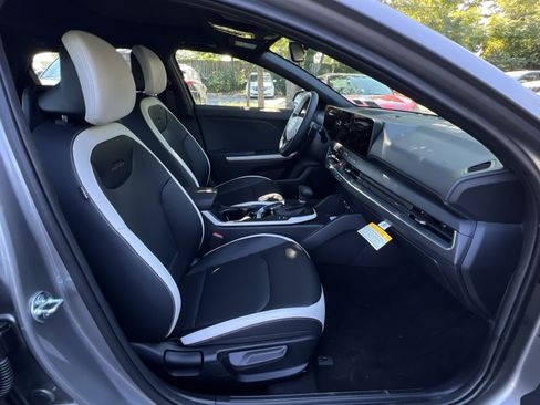 New 2026 Kia K4 GT-Line Turbo FWD image 33