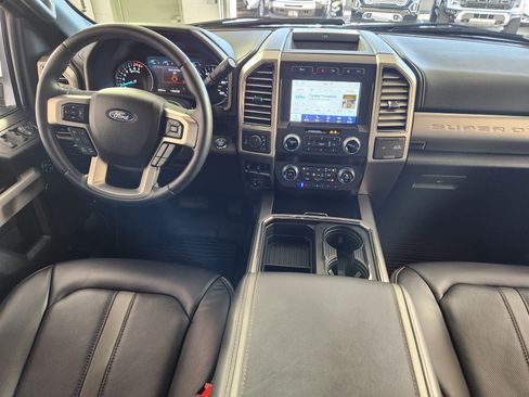 Used 2021 Ford F250 Platinum image 15