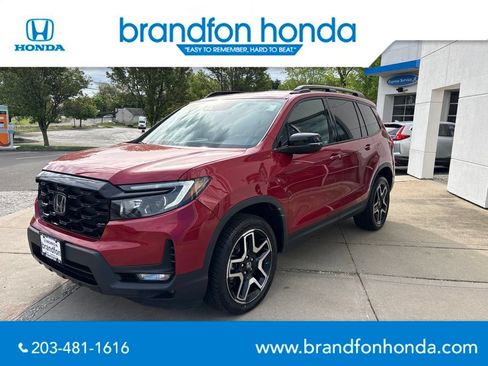 Used 2023 Honda Passport Elite image 3