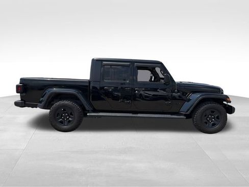 Used 2021 Jeep Gladiator Sport AWD/4WD image 5