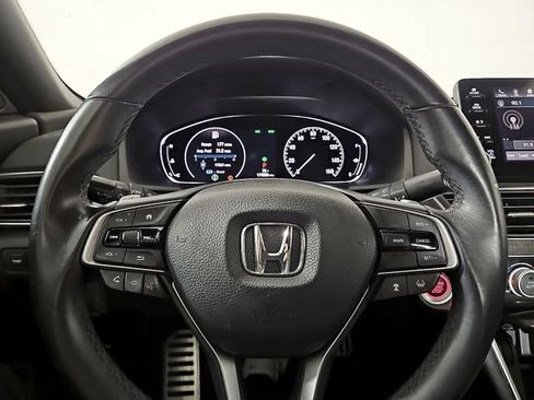 Used 2018 Honda Accord Sport image 18