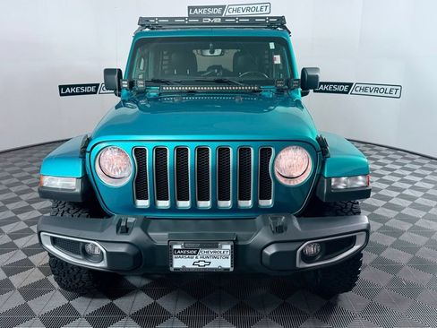Used 2019 Jeep Wrangler Unlimited Sahara w/ Uconnect 4C Nav & Sound Group AWD/4WD image 9