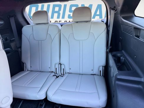 New 2026 Kia Sorento SX Prestige image 17