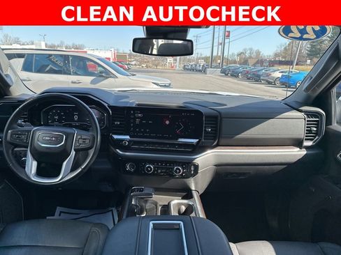 Used 2022 GMC Sierra 1500 SLT w/ SLT Convenience Package image 2