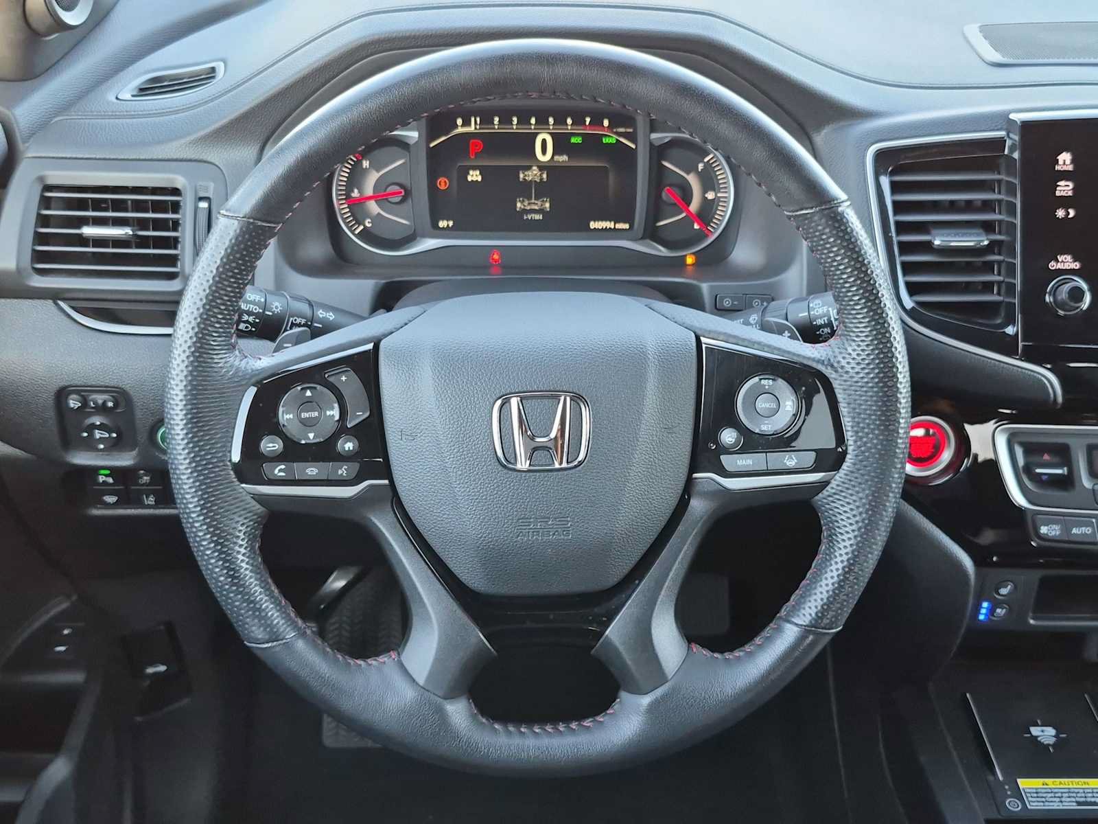 Certified 2024 Honda Passport Black Edition image 23