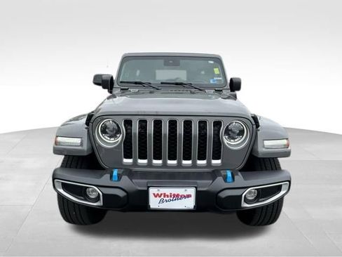 Used 2023 Jeep Wrangler Unlimited Sahara w/ Cold Weather Group AWD/4WD image 12