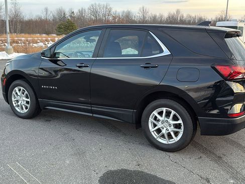 Used 2022 Chevrolet Equinox LT image 11