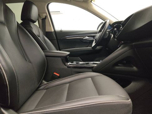 Used 2023 Buick Envision Essence image 21