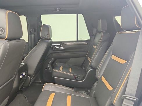 Used 2023 GMC Yukon AT4 w/ Technology Package image 21
