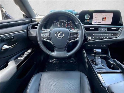 Used 2024 Lexus ES 350 w/ Premium Package FWD image 7