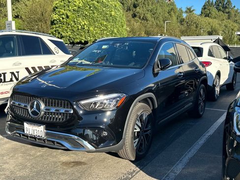 Used 2025 Mercedes-Benz GLA 250 image 2