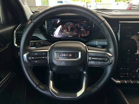 Used 2024 GMC Acadia Elevation FWD image 20