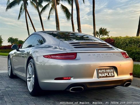 Used 2013 Porsche 911 Carrera RWD image 6