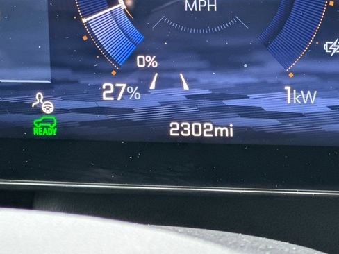 Used 2026 Chevrolet Blazer EV LT FWD image 3