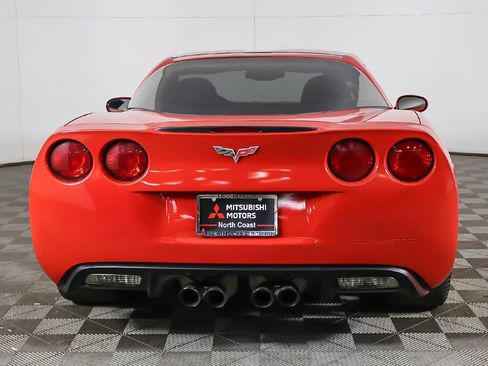 Used 2006 Chevrolet Corvette Coupe w/ Preferred Equipment Group RWD image 7
