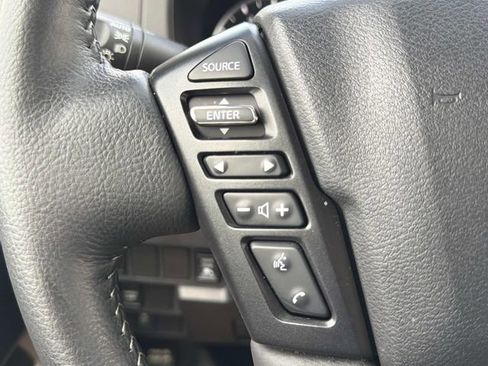 Used 2025 Nissan Frontier SV w/ SV Convenience Package RWD image 28
