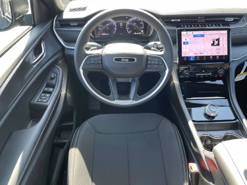 New 2027 Jeep Grand Cherokee 4WD image 22
