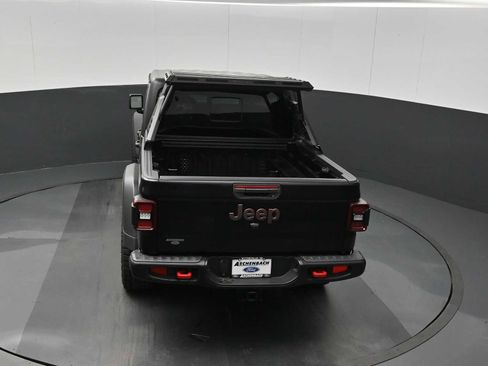 Used 2024 Jeep Gladiator Rubicon w/ Convenience Group image 21