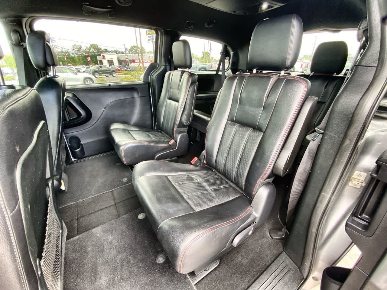 Used 2019 Dodge Grand Caravan GT FWD image 21
