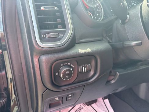 New 2026 RAM 1500 Big Horn AWD/4WD image 16