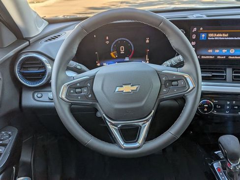 New 2026 Chevrolet Trax LT w/ Driver Confidence Package image 10