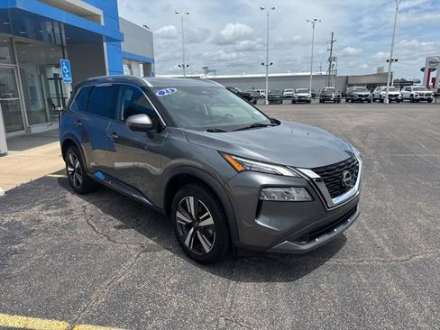 Used 2023 Nissan Rogue SL FWD image 9