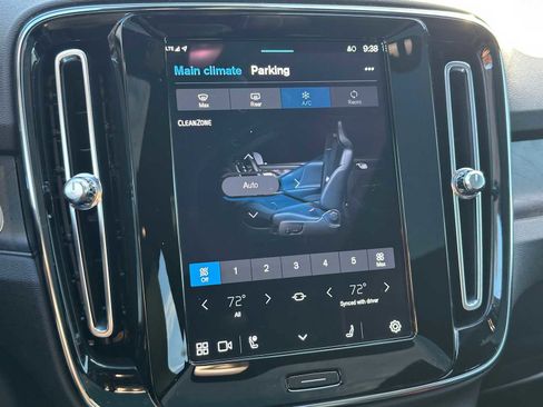 Certified 2023 Volvo C40 P8 Recharge Ultimate image 28