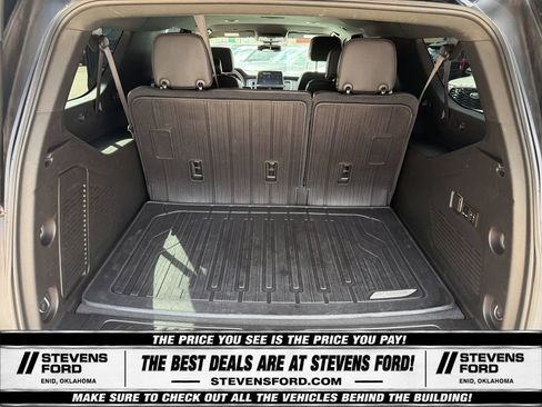 Used 2023 GMC Yukon XL SLT w/ SLT Luxury Package AWD/4WD image 39