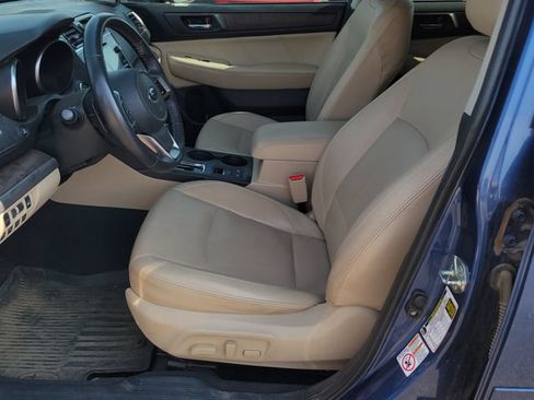 Used 2019 Subaru Outback 3.6R Limited w/ Popular Package #2 AWD/4WD image 6