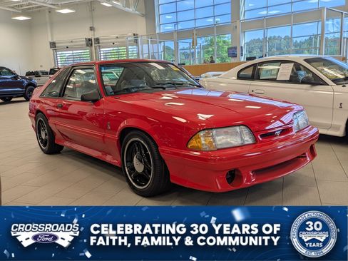 Used 1993 Ford Mustang Cobra RWD image 1