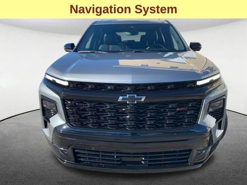 Used 2026 Chevrolet Traverse RS image 4