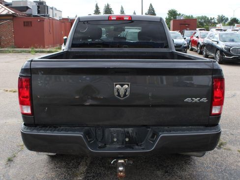 Used 2019 RAM 1500 Express AWD/4WD image 6