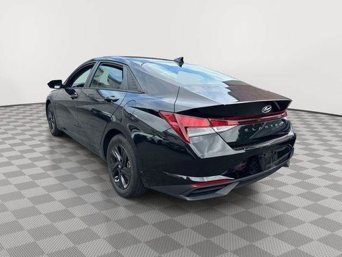 Certified 2023 Hyundai Elantra SEL FWD image 5