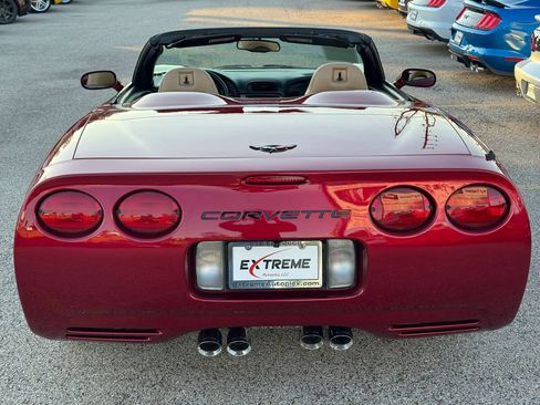 Used 2000 Chevrolet Corvette Convertible w/ Memory Pkg RWD image 3
