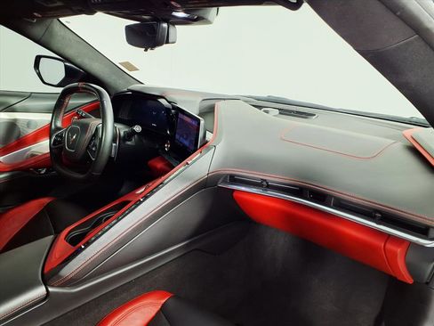 Used 2020 Chevrolet Corvette Stingray Premium Cpe w/ 3LT Preferred Equipment Group image 9