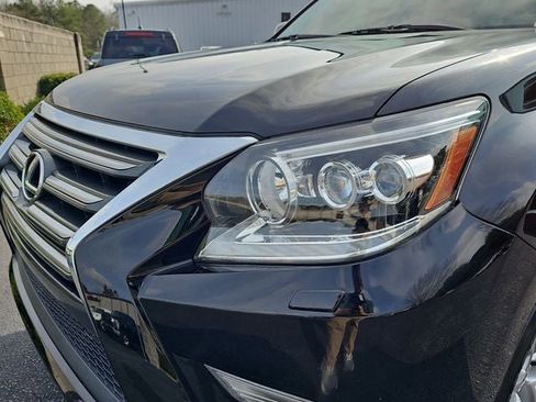 Used 2015 Lexus GX 460 image 30