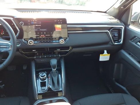 New 2026 GMC Canyon Elevation w/ Convenience Package AWD/4WD image 15