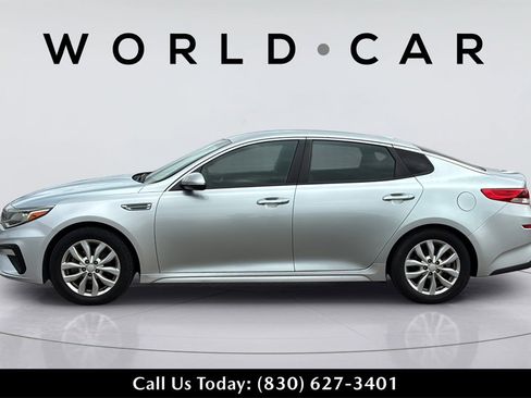 Used 2020 Kia Optima LX image 9