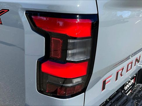 Used 2024 Nissan Frontier PRO-4X w/ Pro Premium Package AWD/4WD image 28