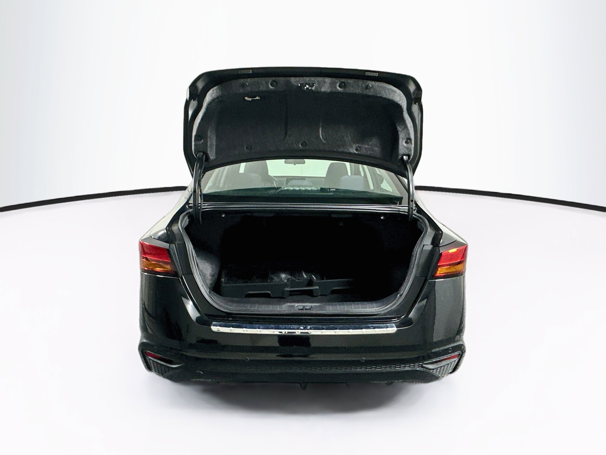 Used 2023 Nissan Altima 2.5 SV FWD image 27
