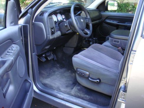 Used 2005 Dodge Ram 3500 Truck SLT w/ Trailer Tow Group AWD/4WD image 12