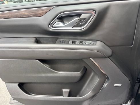 Used 2023 Chevrolet Tahoe Z71 w/ Luxury Package image 21