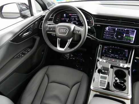 Certified 2025 Audi Q7 3.0T Premium Plus w/ Premium Plus Package image 23