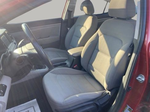 Used 2018 Hyundai Elantra Value Edition image 15