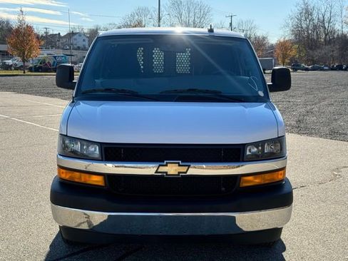 Used 2024 Chevrolet Express 2500 w/ Driver Convenience Package image 2