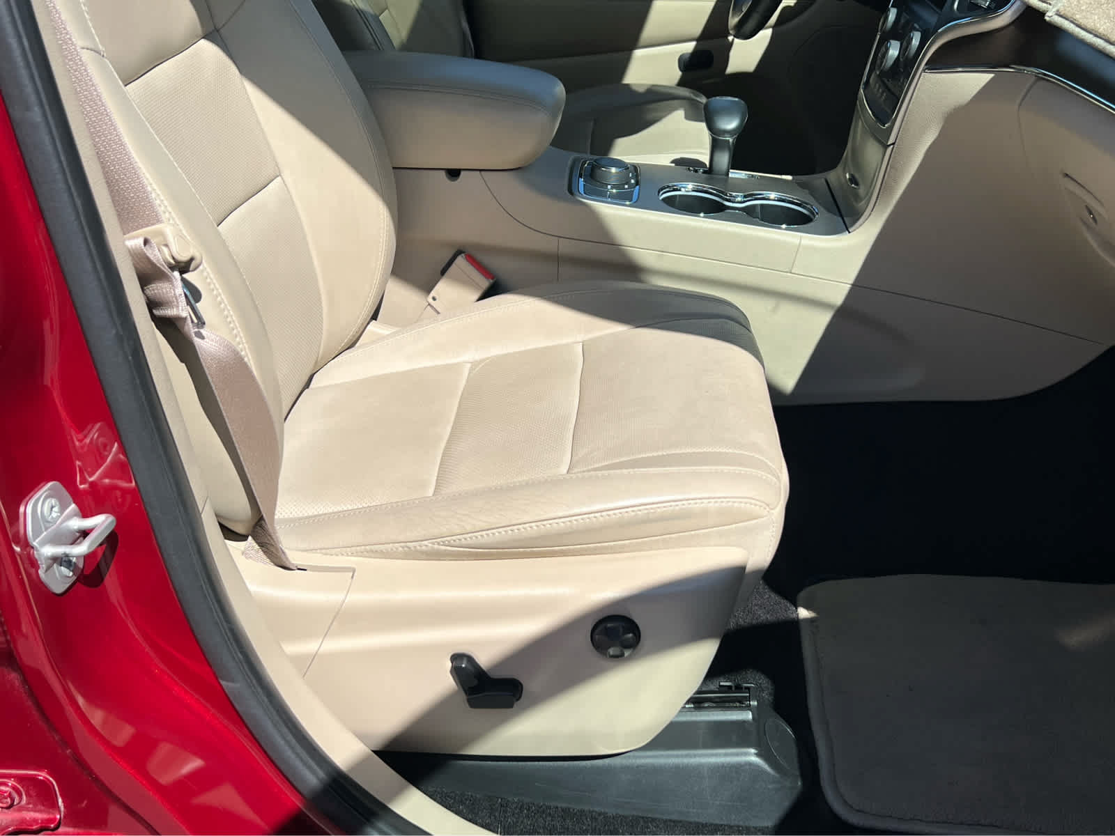 Used 2015 Jeep Grand Cherokee Limited AWD/4WD image 25